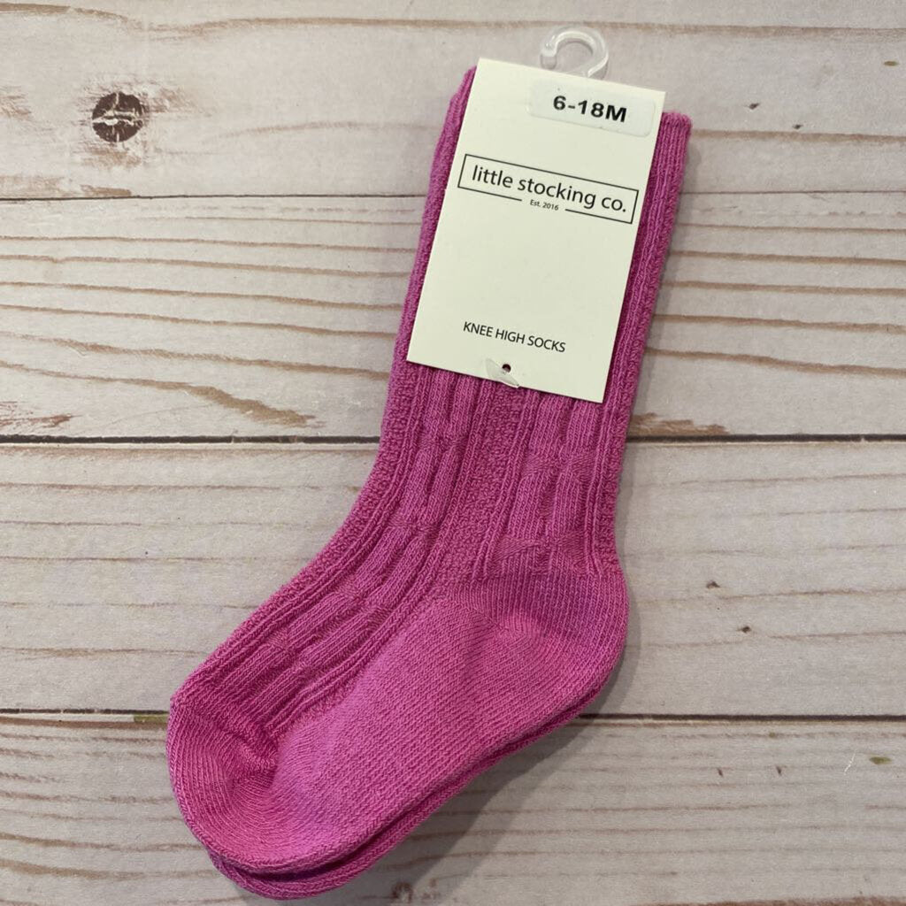 6-18M: NEW Lavender Knee-High Socks