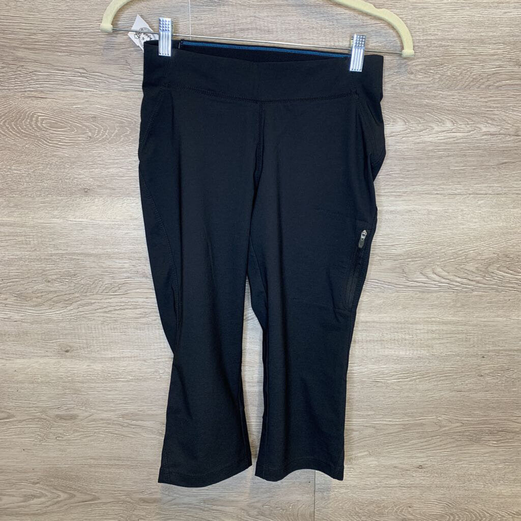 XS: Black Omni-Shield Capri Pants