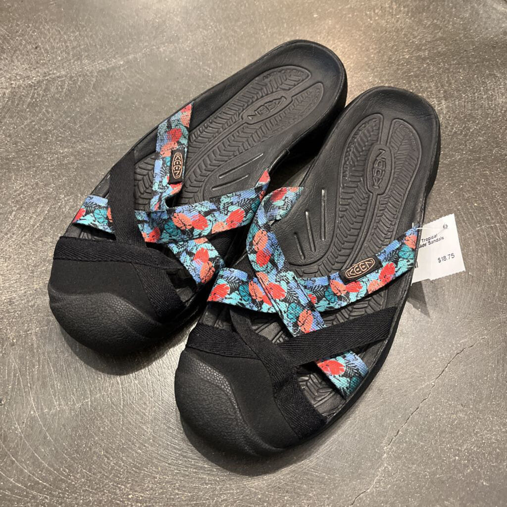 Size 7: Black + Tropical Floral Closed-Toe Slide Sandals