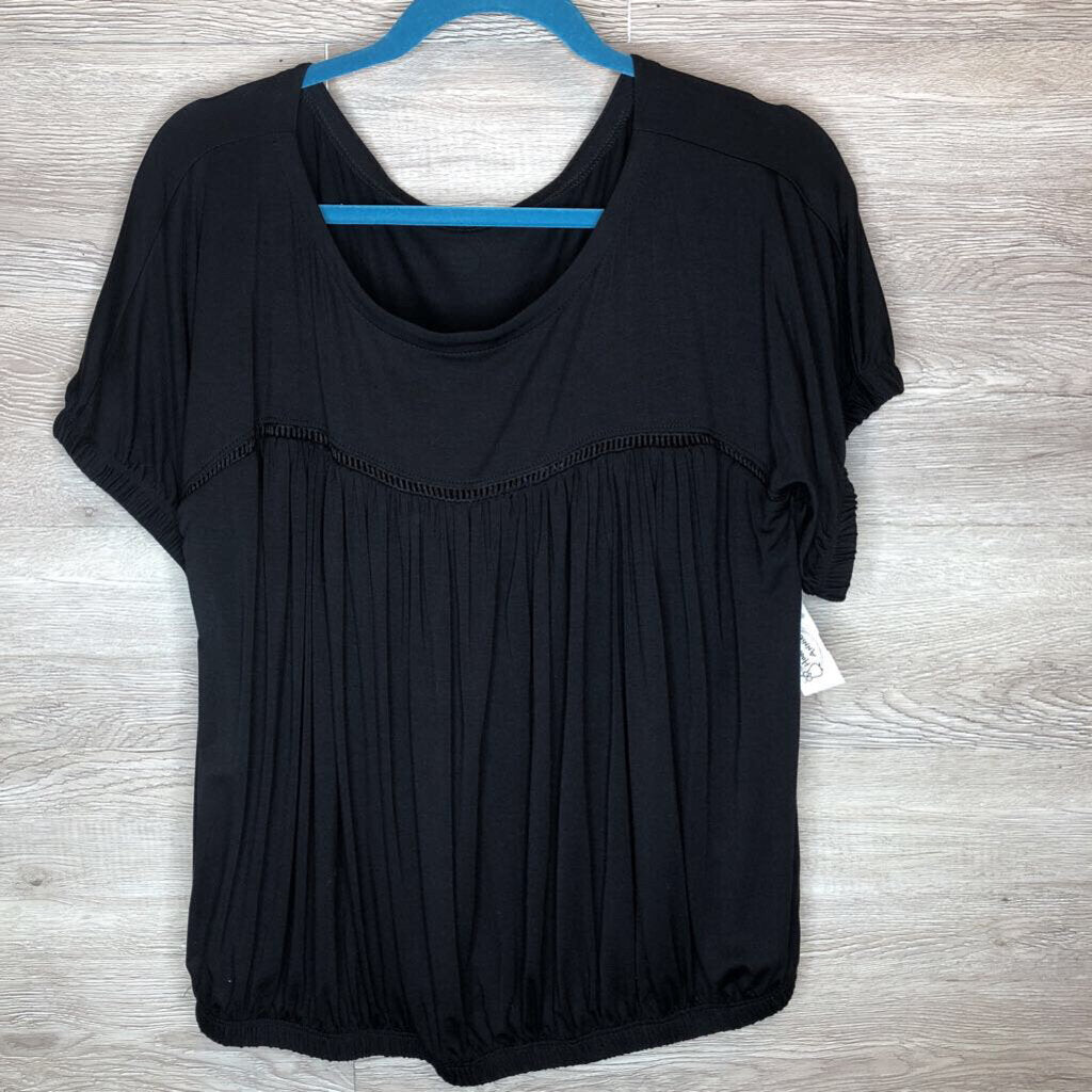 XL: Black Puff Sleeve Eyelet Detail Nursing Blouse *retails $132