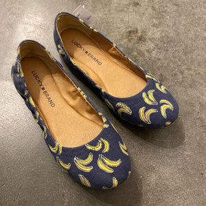 Size 7: Navy Banana Print Ballet Flats