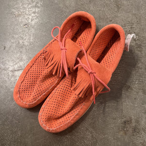 Size 8.5: Coral Punch Out Mocs