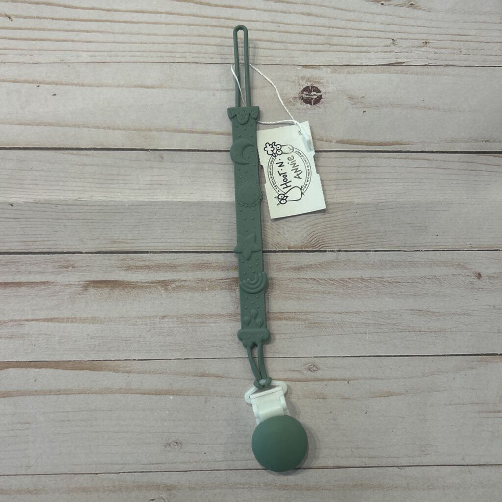 Sage Silicone Pacifier Clip