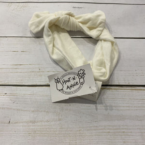 Posh Peanut White Knot Bamboo Headband