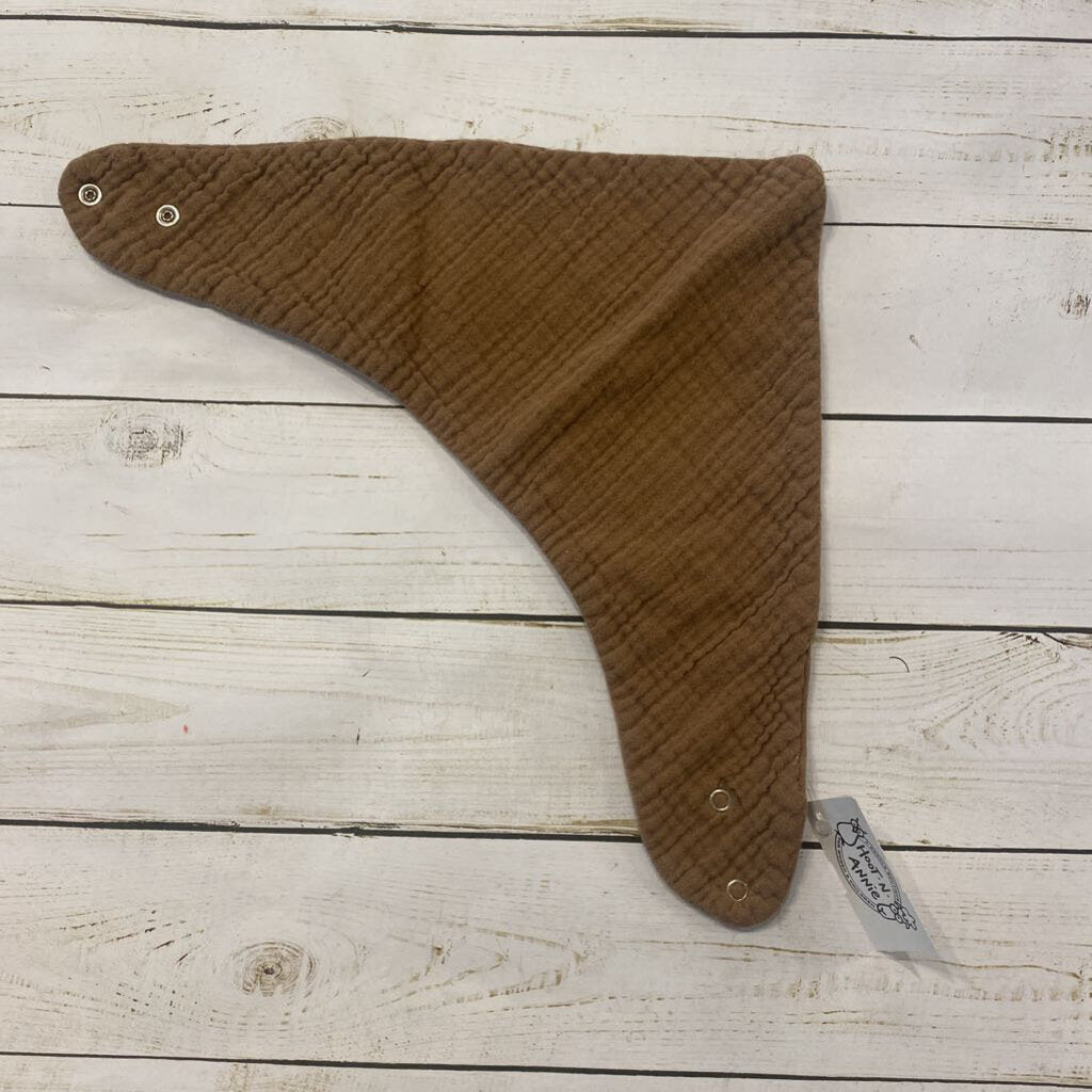 Brown Muslin Bib