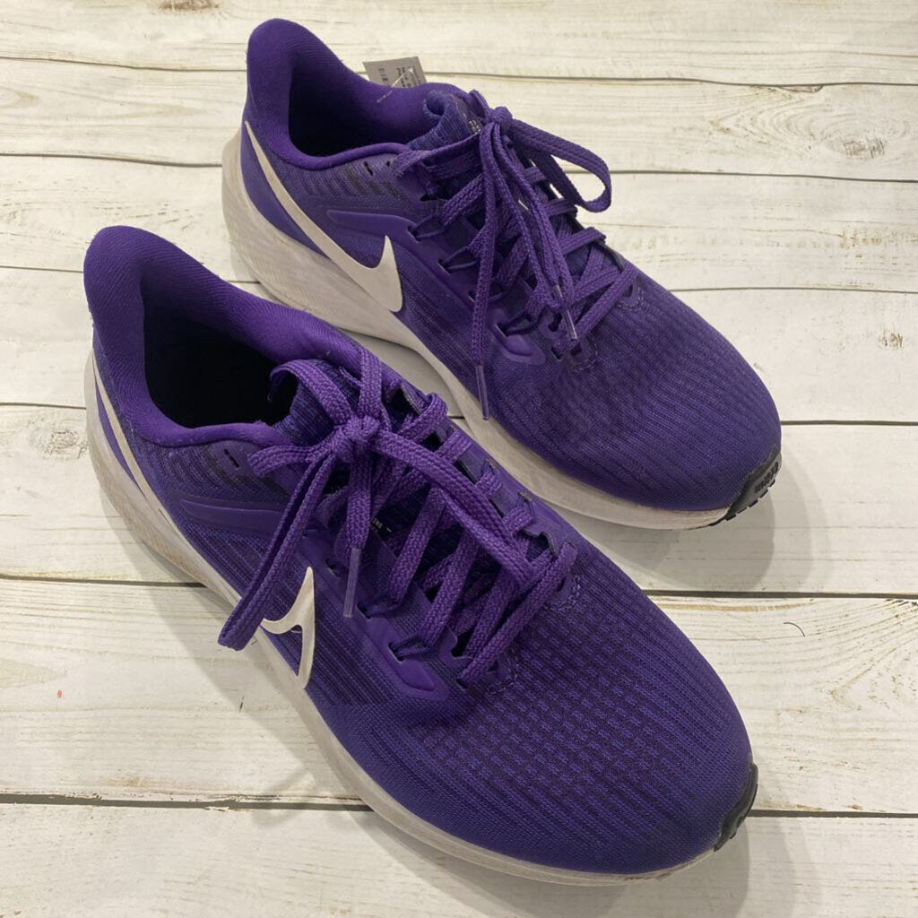 Size 6.5: Purple Air Zoom Pegasus Runners