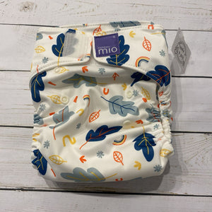 NEW Mio Cloth Diaper w/ Insert - Leaf Print