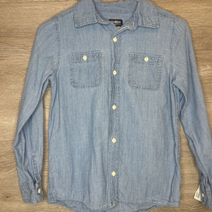 12: Chambray Button-Up