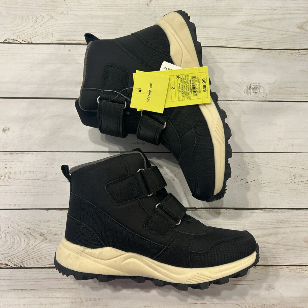 Size 2: NWT Black Waterproof Velcro Boots