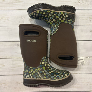 Size 12: Brown Pull-On Rain Boots