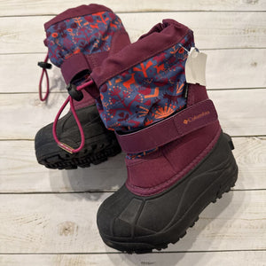 Size 10: Plum Flora + Fauna Snow Boots