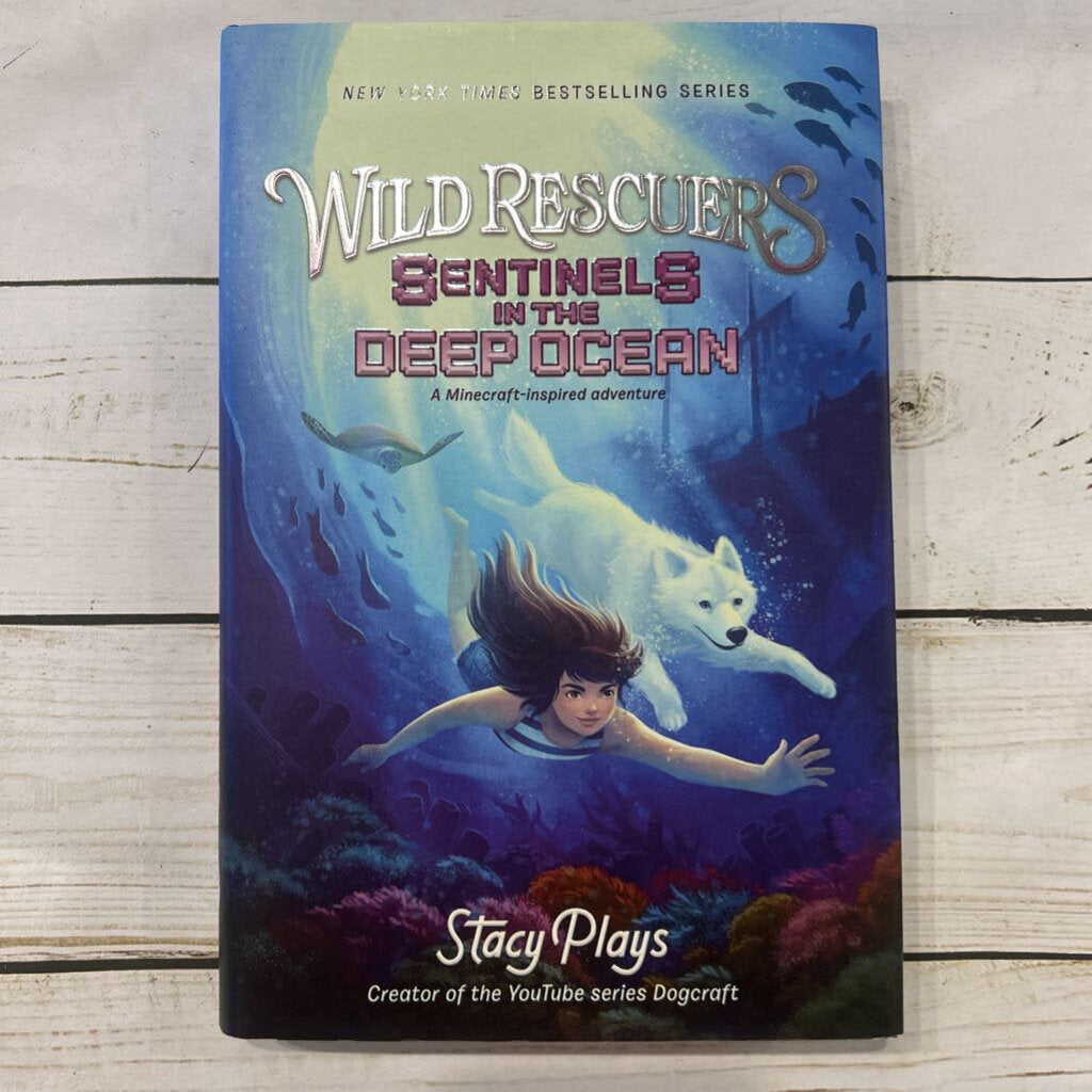 Used Book - Wild Rescuers #4 Senteniels in the Deep Ocean