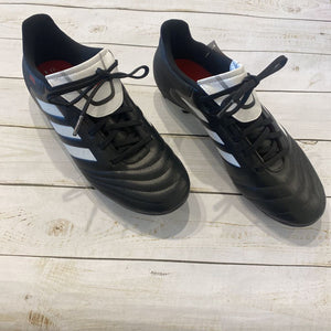 Size 8: Like NEW Copa Black Cleats