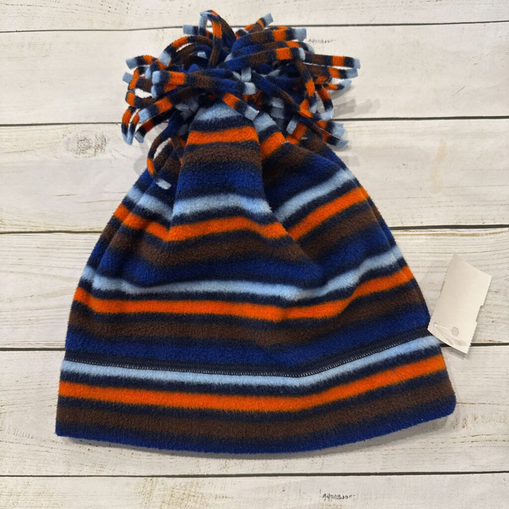 L: Navy + Orange Striped Fleece Pom Beanie