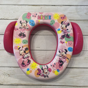 Minnie Mouse Toilet Seat Cover w/ Hook