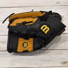 Load image into Gallery viewer, Wilson Baseball Glove
