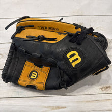 Load image into Gallery viewer, Wilson Baseball Glove
