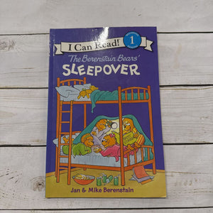 Used Book - I Can Read! The Berenstain Bears Sleepover