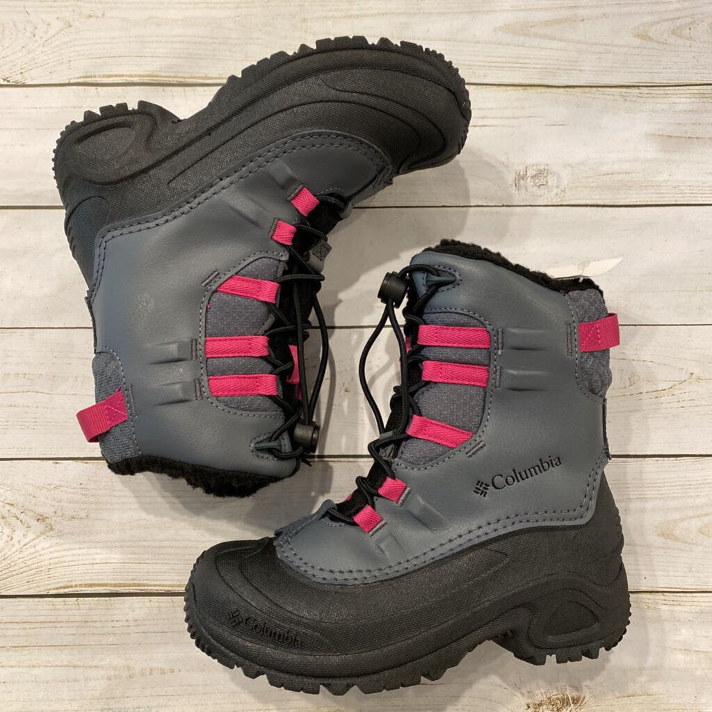 Size 2: NEW Grey + Magenta Snow Boots