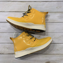 Load image into Gallery viewer, Size 8.5: NEW Yellow Out and About Splashy Boots *retail $130
