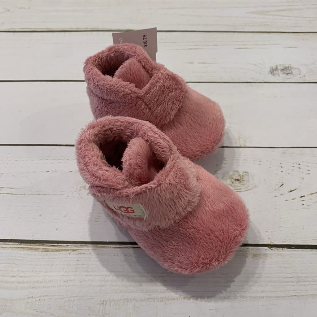 Size 1: Pink Plush Slippers