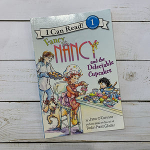 Used Book - I Can Read Fancy Nancy and the Delectable Cupcakes