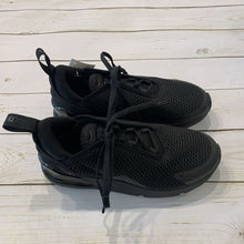 Load image into Gallery viewer, Size 12: Black Softball Cleats
