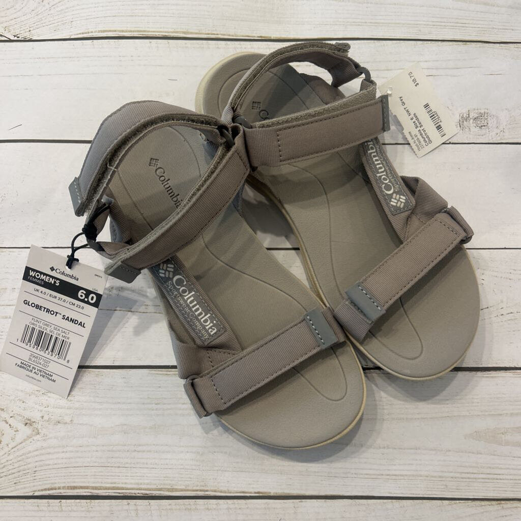 Size 6: NWT Grey Globtrot Sandals