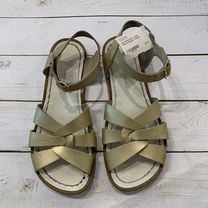 Size 4: Gold Classic Sandals *reduced