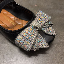 Load image into Gallery viewer, Size 6: Black Patent Leather Jewel + Bird Bow Flats

