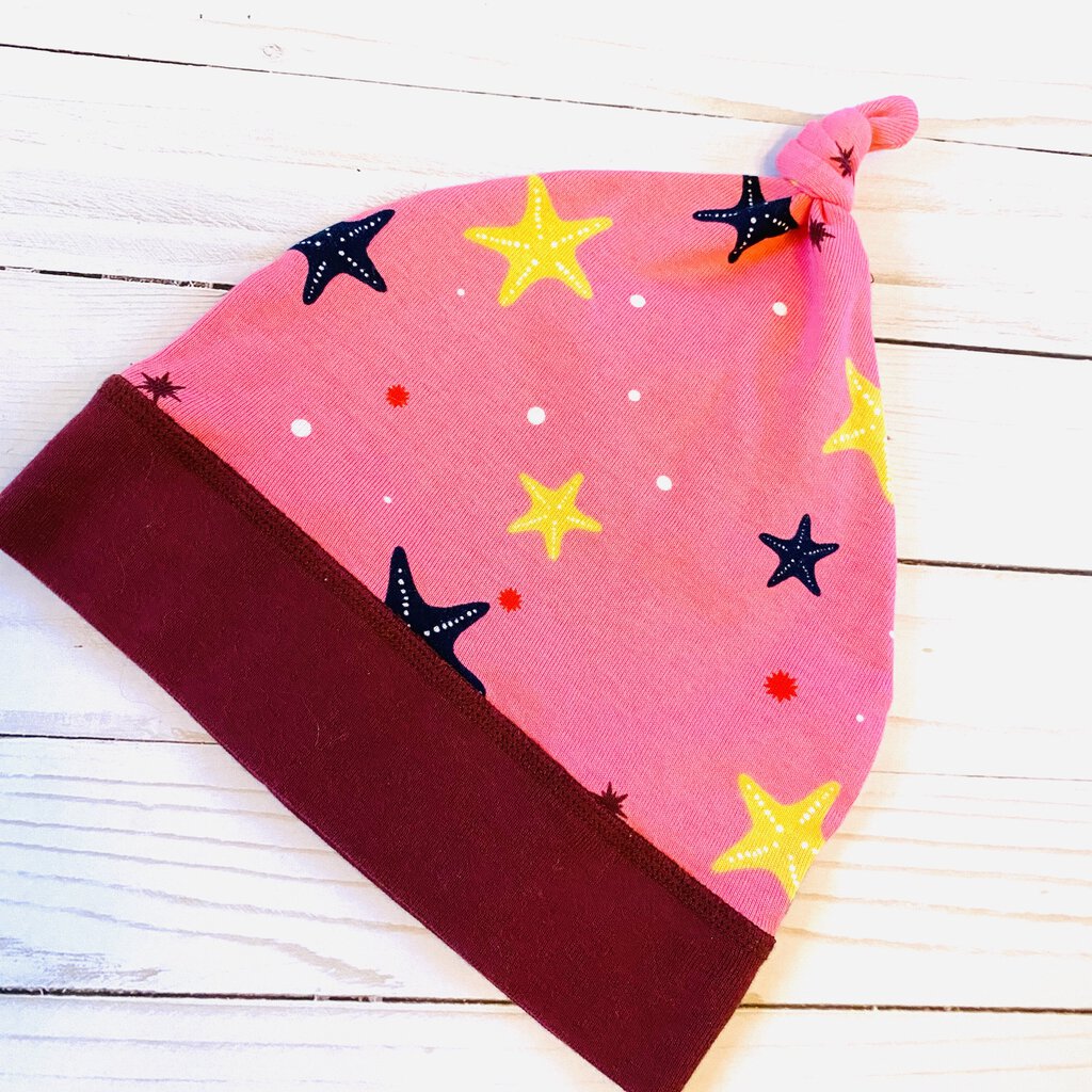 3-12M: NWT Starfish Print Beanie