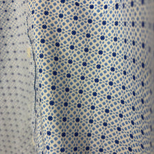 Load image into Gallery viewer, 12: NWT Blue Dotted Button-Up

