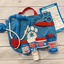 Load image into Gallery viewer, Melissa &amp; Doug Veterinary Playset
