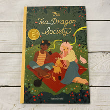 Load image into Gallery viewer, Used Book - The Tea Dragon Society
