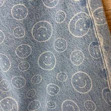 Load image into Gallery viewer, 16+: Wide Leg Smiley Face Jeans
