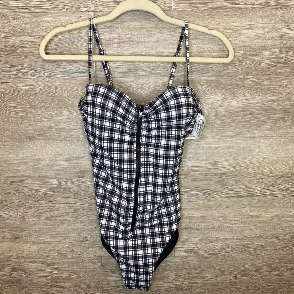 M: B&W Plaid Zipper Front Swimsuit *retails ~$250