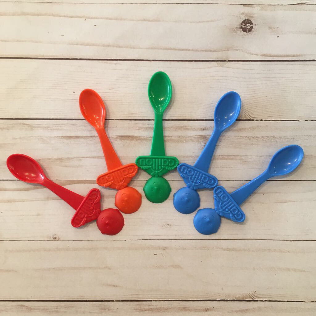 Set of 5 Caillou Spoons