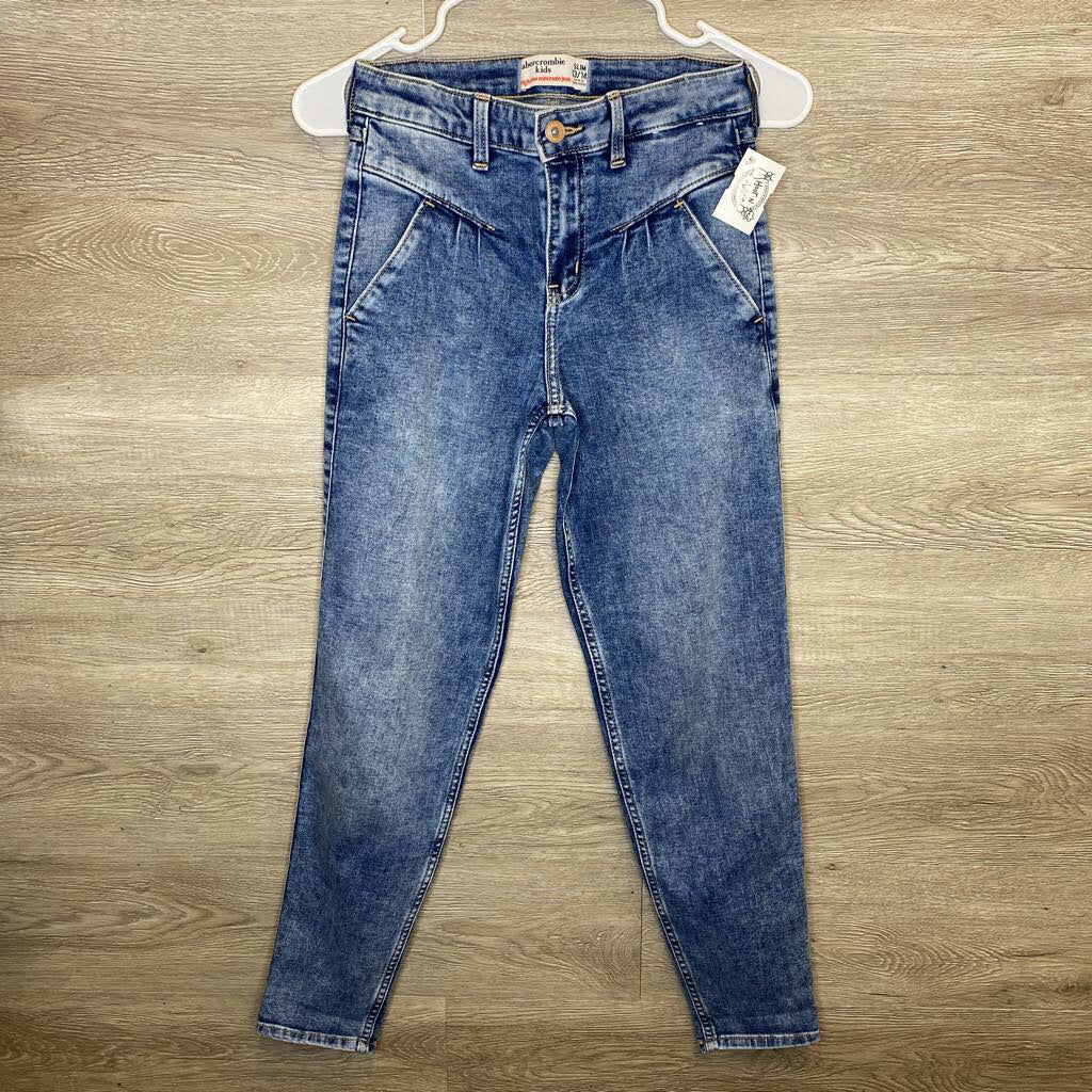 13/14: Acid Wash Slim Fit High-Rise Mini Mom Jeans