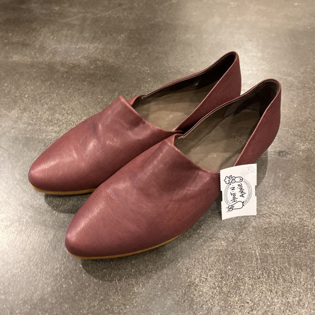 Size 7.5: Burgundy Leather Pointed Flats *retails ~$375