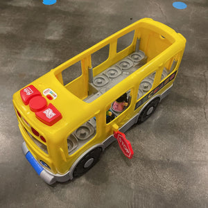 Fisher Price Little People Smart Stages School Bus *retails $40