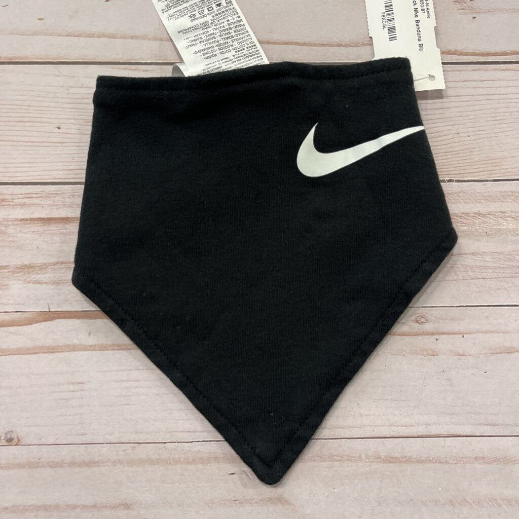 Black Nike Bandana Bib