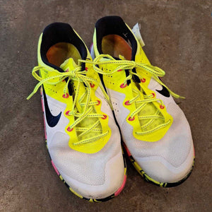 Size 9: White + Neon Flyewire Runners