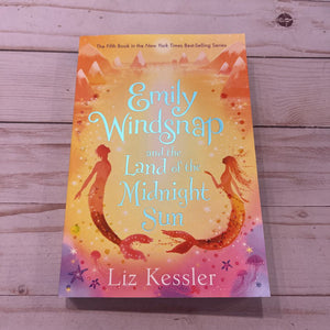 Used Book - Emily Windsnap #5: and the Land of the Midnight Sun