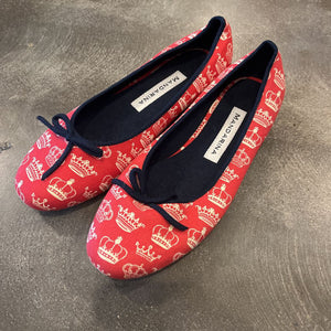 Size 5: NEW Red Crown Print Bow Flats