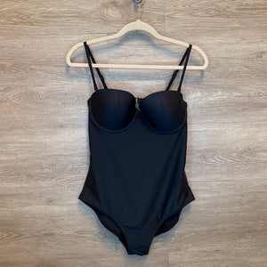L: Black Padded Cup Swimsuit